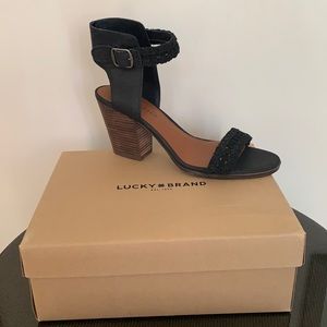 Lucky Brand Sandals Size 11 NIB